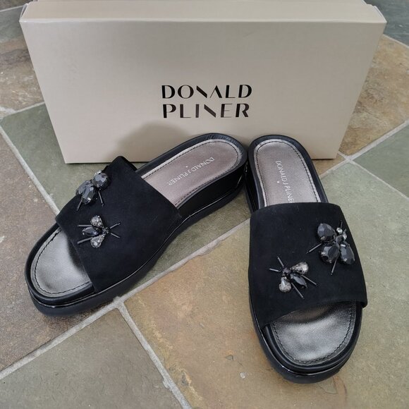 Donald J. Pliner Shoes - Donald J. Pliner Flats Sandals